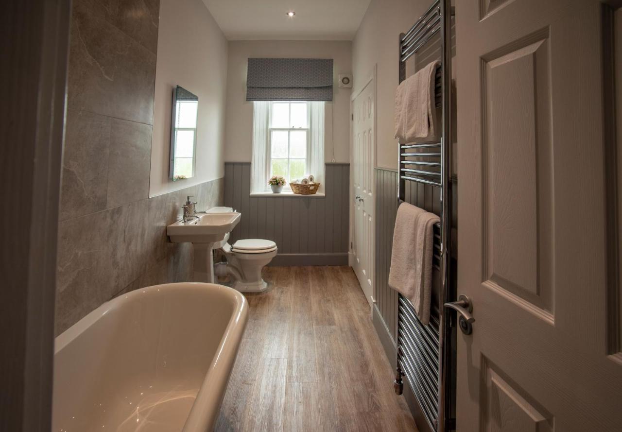 Laundry Cottage: Drumlanrig Castle 손힐 외부 사진