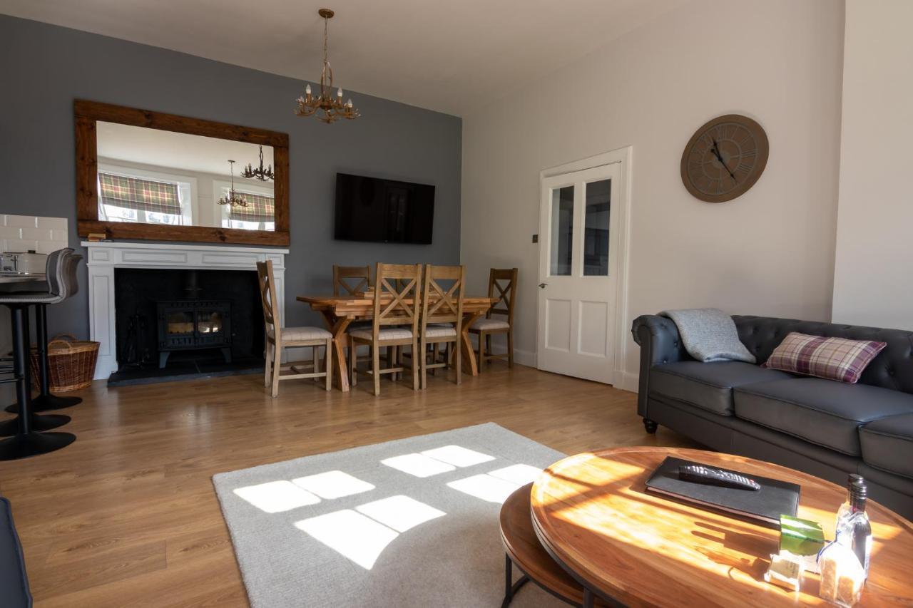 Laundry Cottage: Drumlanrig Castle 손힐 외부 사진