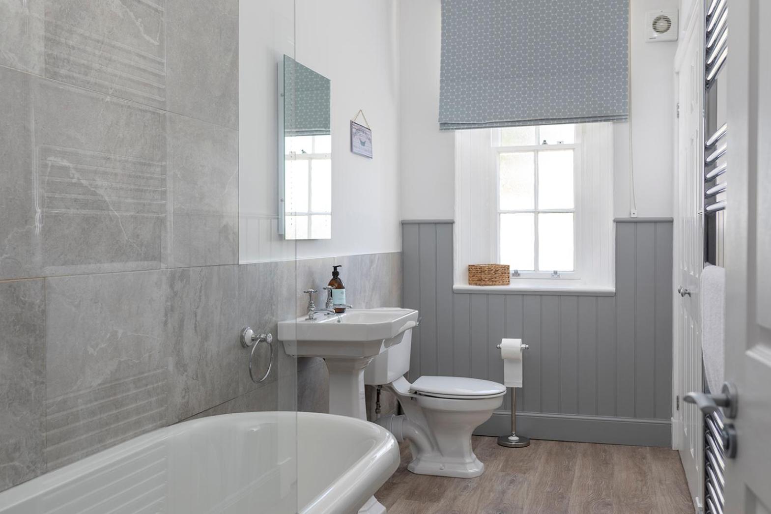 Laundry Cottage: Drumlanrig Castle 손힐 외부 사진